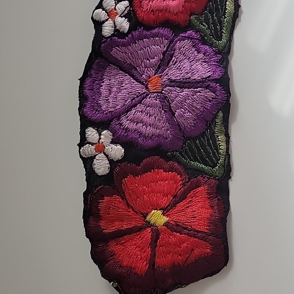 Handmade Headband - Picture 2 of 4